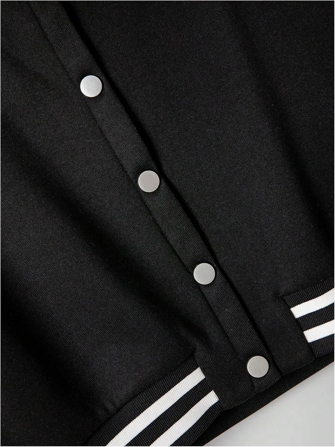 Verdusa Women's Bomber Jacket Long Sleeve Varsity Jackets Crop Baseball Outerwear